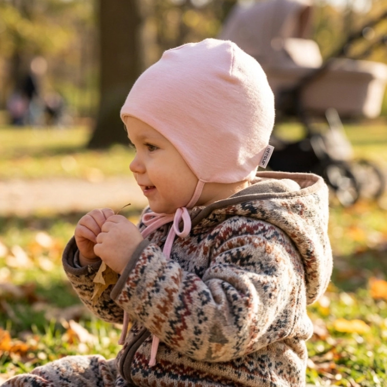 Devold Breeze Baby detská merino čiapka na jar a jeseň