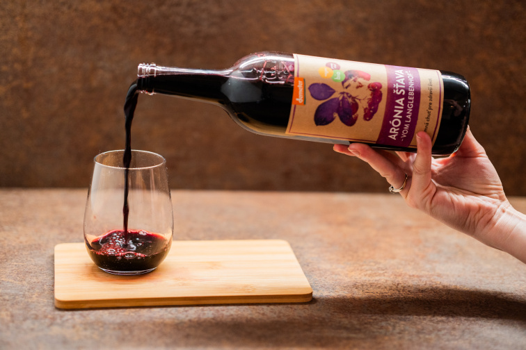 Prírodný zdravý darčekový balík arónie - jarabina čierna, 2x šťava z arónie