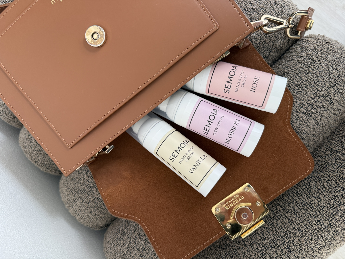 Vyživující krém na ruce a tělo s vůní růže 50 ml