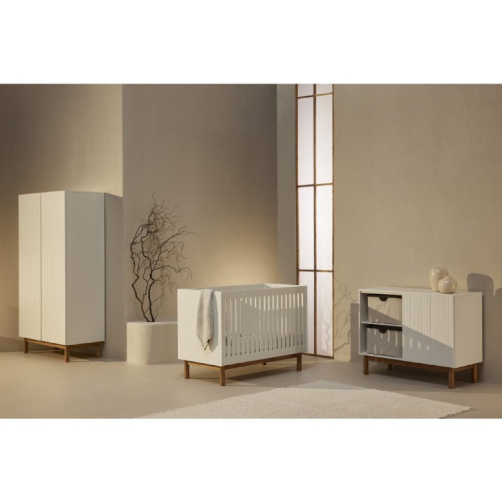 Quax dvojdverová skriňa Mood White