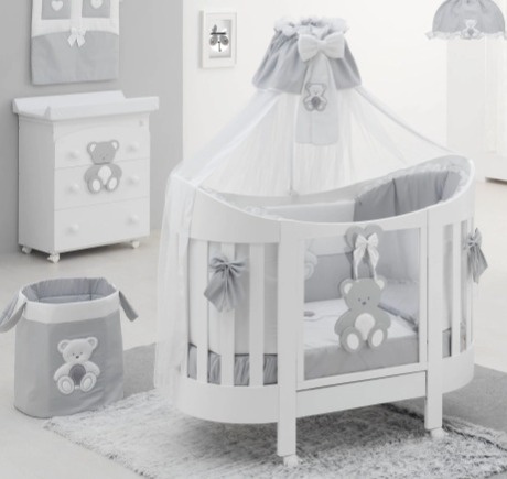 Italbaby oválna postieľka s matracom a komplet výbavou Peluche šedá
