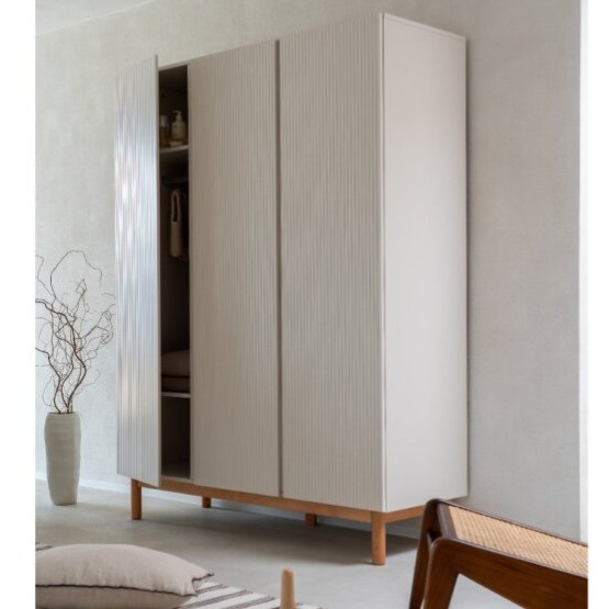 Quax trojdverová skriňa Mood Clay