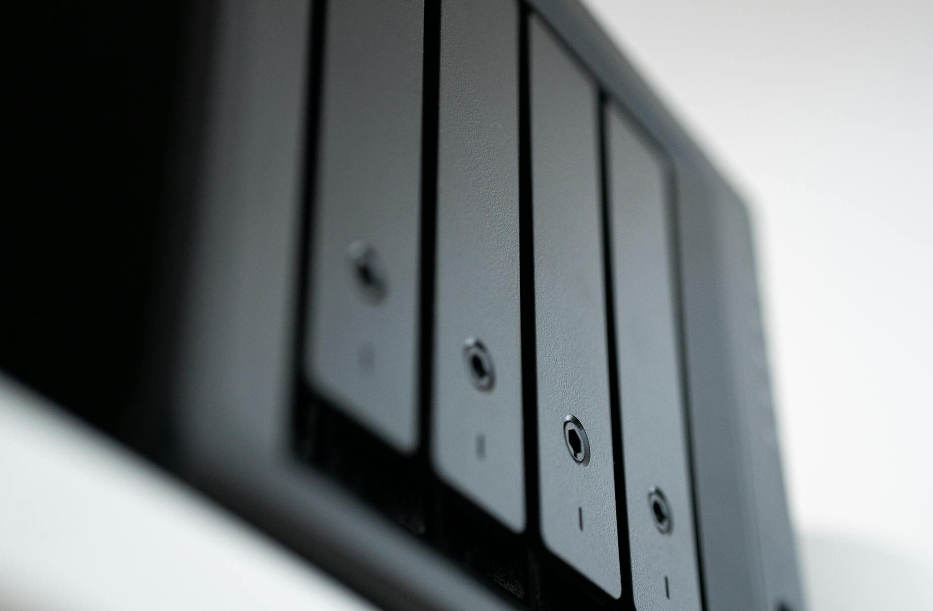 Pevný disk Skyhawk AI 16 TB, 256 MB cache, 6 Gb SATA., 7200 ot.
