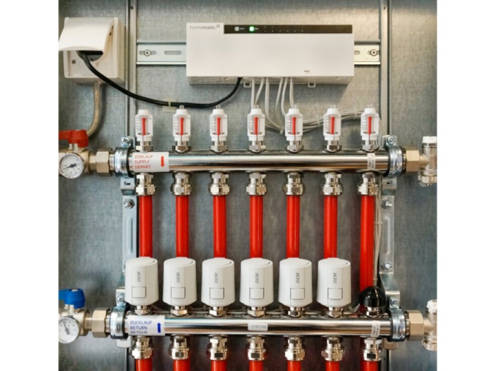 Homematic IP Akční člen podlahového vytápění - 10 kanálů, 230V - HmIP-FAL230-C10