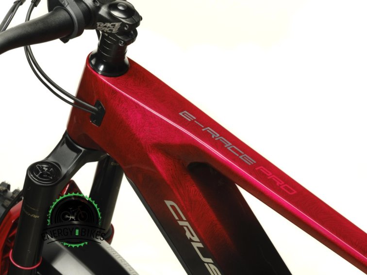 CRUSSIS e-RACE PRO