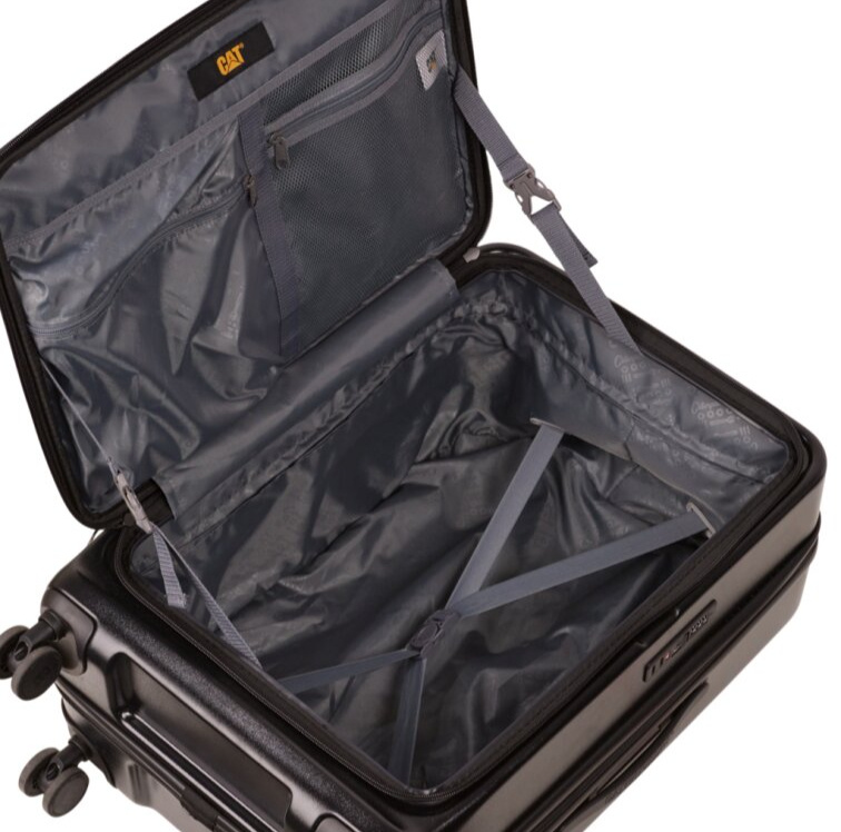 Střední kufr 68cm Nexus Black