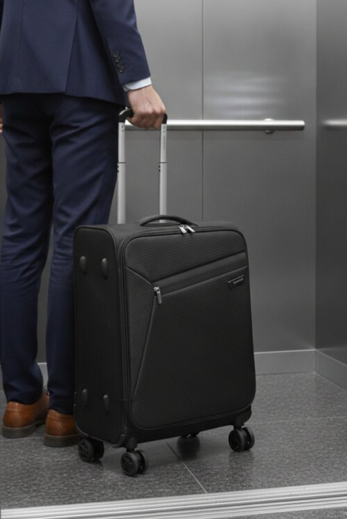 Příruční kufr 55cm Litebeam Black