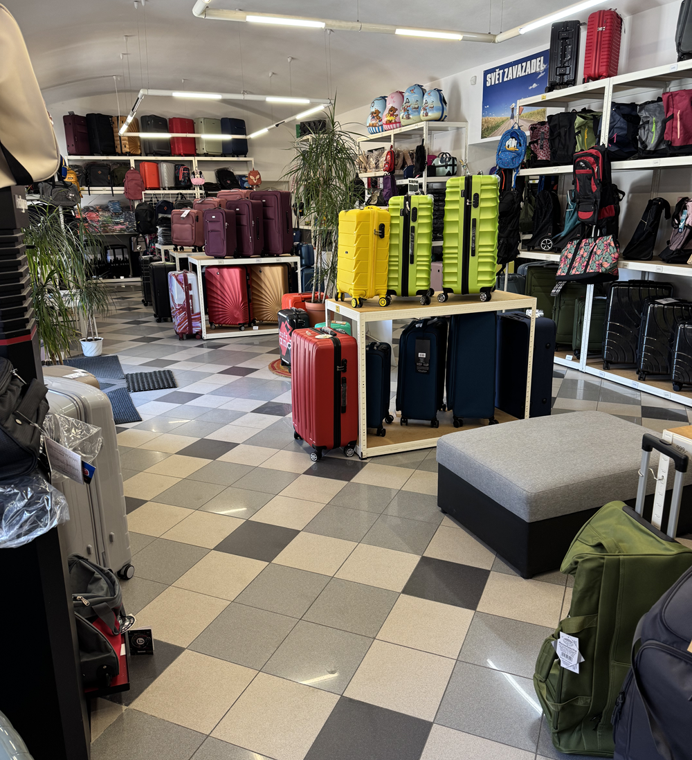 Střední kufr 66cm BZ 5711 Grey