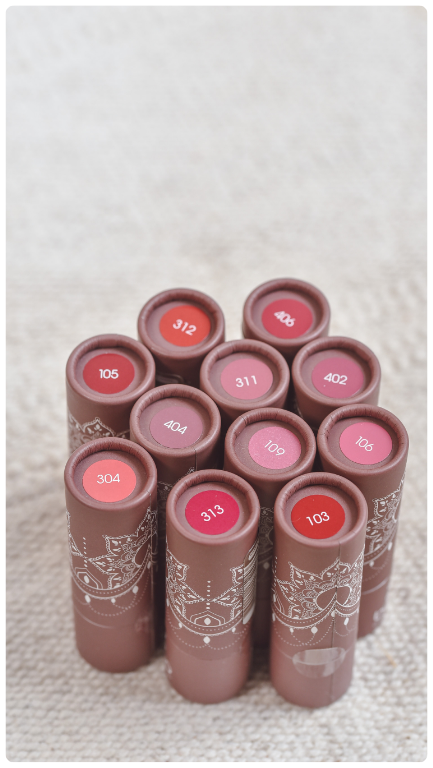 Bio rtěnka lesklá 311 Love