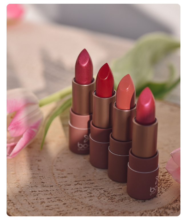 Bio rtěnka perleťová transparentní 402 Vanille Fraise