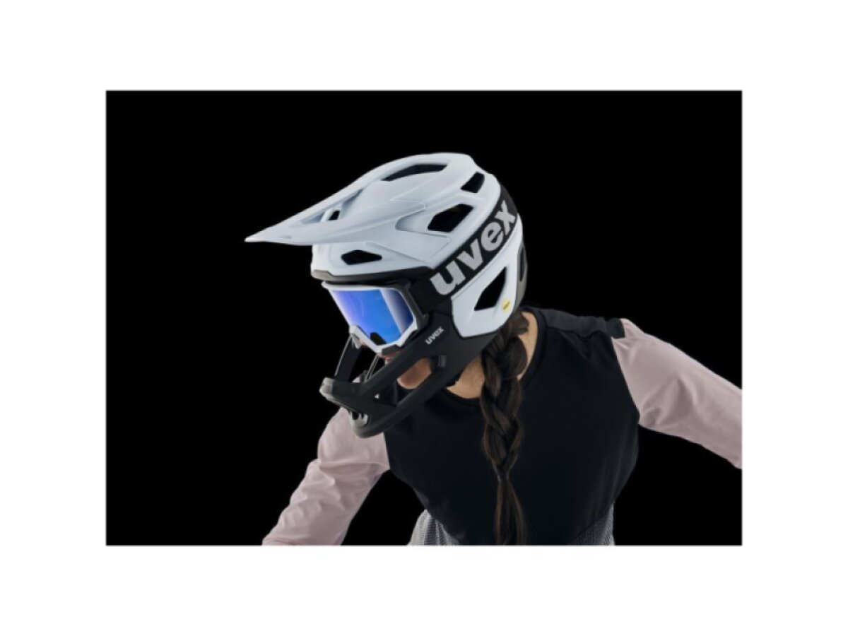 Uvex helma Revolt MIPS (cloud-black)