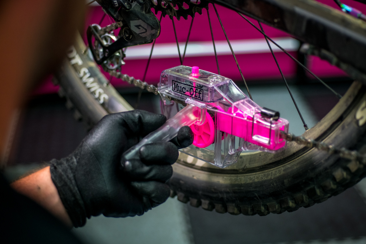 MUC-OFF X-3 Dirty Chain Machine - Pračka na řetěz + čistič