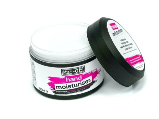 MUC-OFF Antibacterial Hand Moisturiser - Antibakteriální krém na ruce (250 ml)