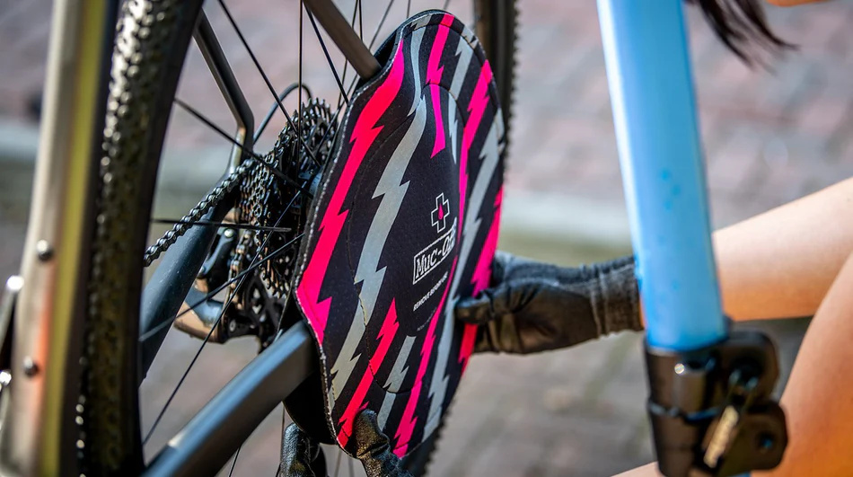 MUC-OFF Disc Brake Covers Bolt - Ochranný kryt brzdové soustavy