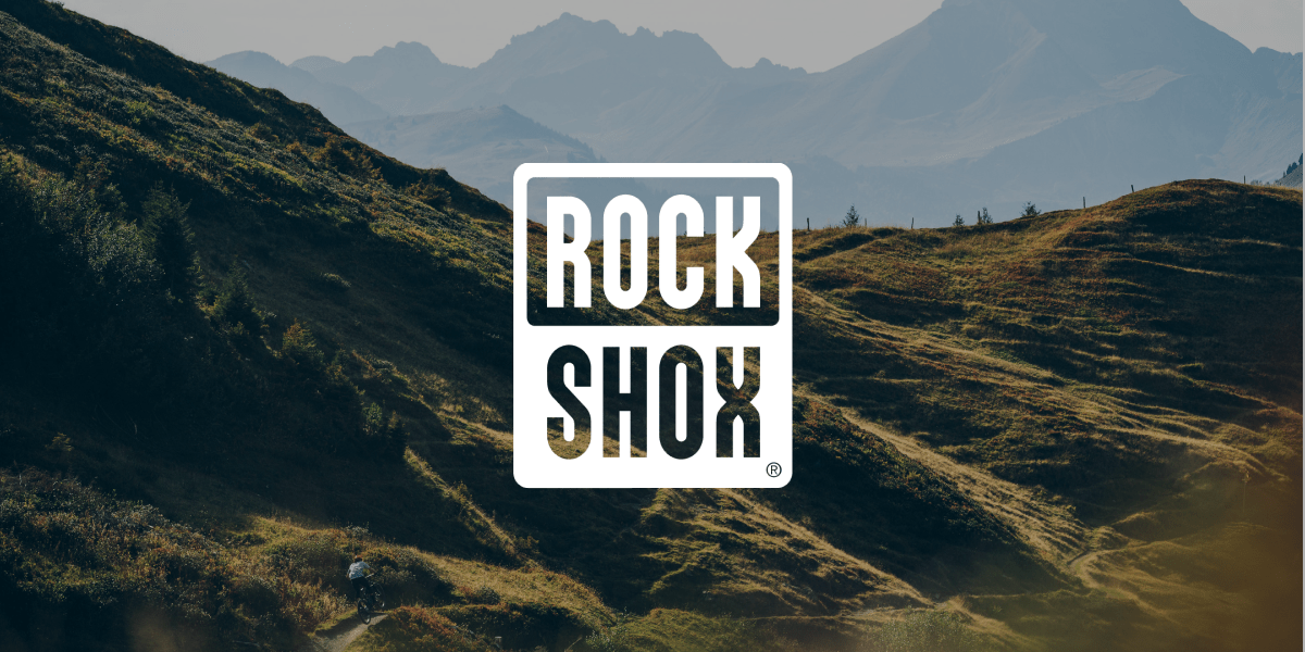 Rock Shox vidlice Lyrik Ultimate Charger 3.1 RC2 29" vzduch 15x110 ovládaní na korunce (červená)