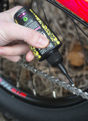 MUC-OFF Clean, Protect & Lube Dry Kit - Sada pro mytí, ochranu a lubrikaci kol