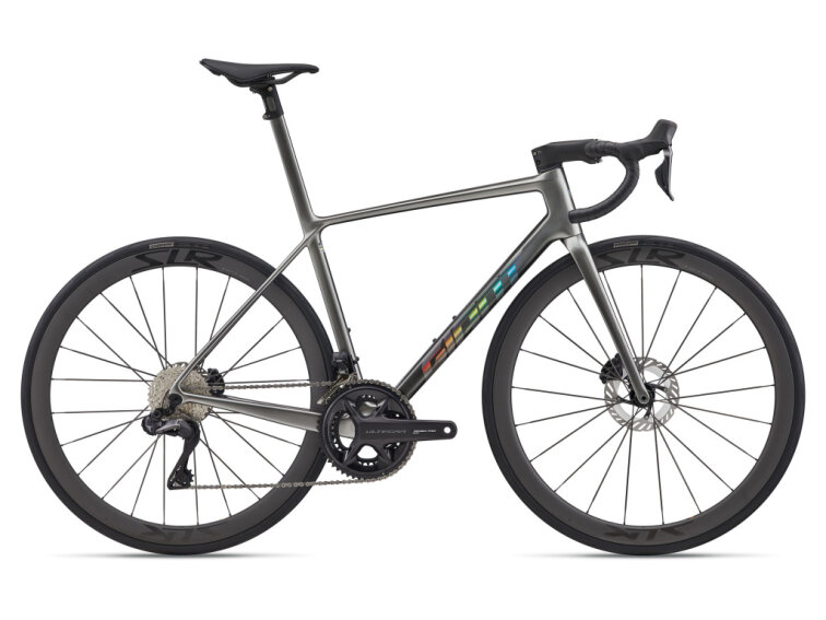 Giant TCR Advanced SL 1 Dark Chrome 2026