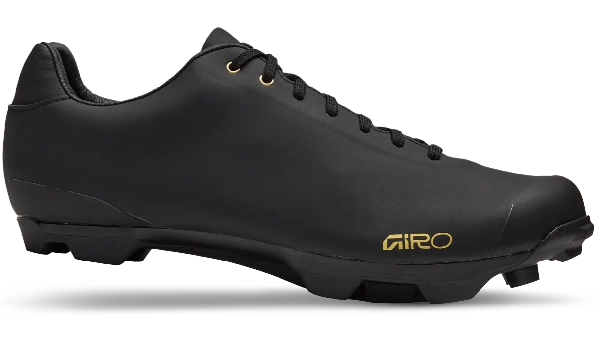 Giro tretry Empire XC (Black/Gold)