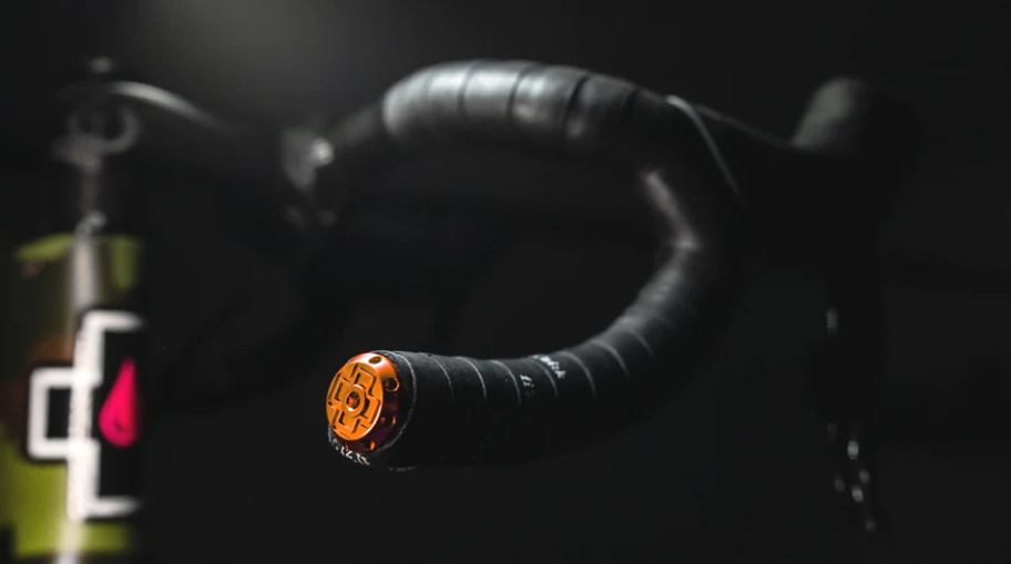 MUC-OFF Disco Bar End Plugs - Koncovka do řídítek (Oranžová)