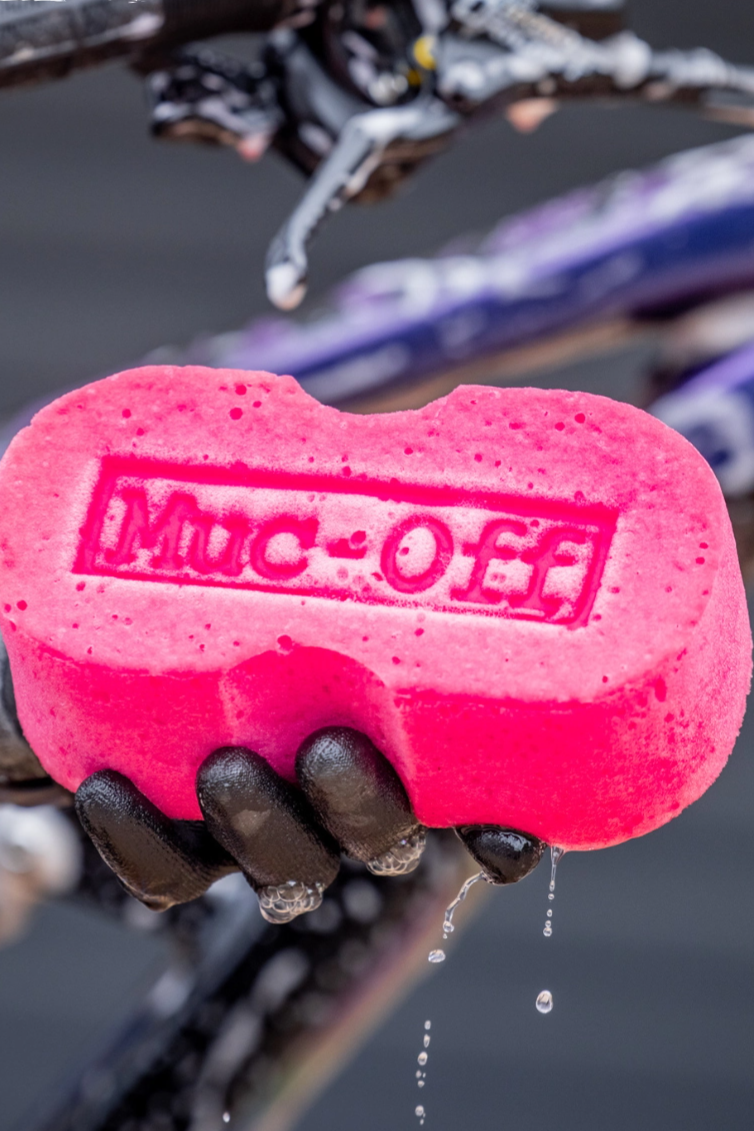 MUC-OFF Dirt Bucket With Filth Filter - Sada na čištění a ochranu jízdních kol