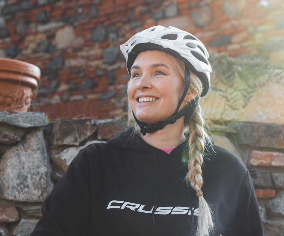 Crussis helma 03013 (bílá)