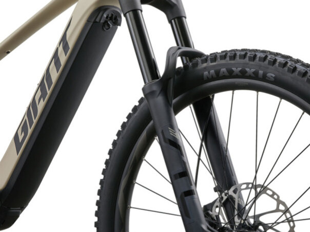 Giant Stance E+ 1 (Almond) 2027