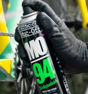 MUC-OFF Clean, Protect & Lube Dry Kit - Sada pro mytí, ochranu a lubrikaci kol