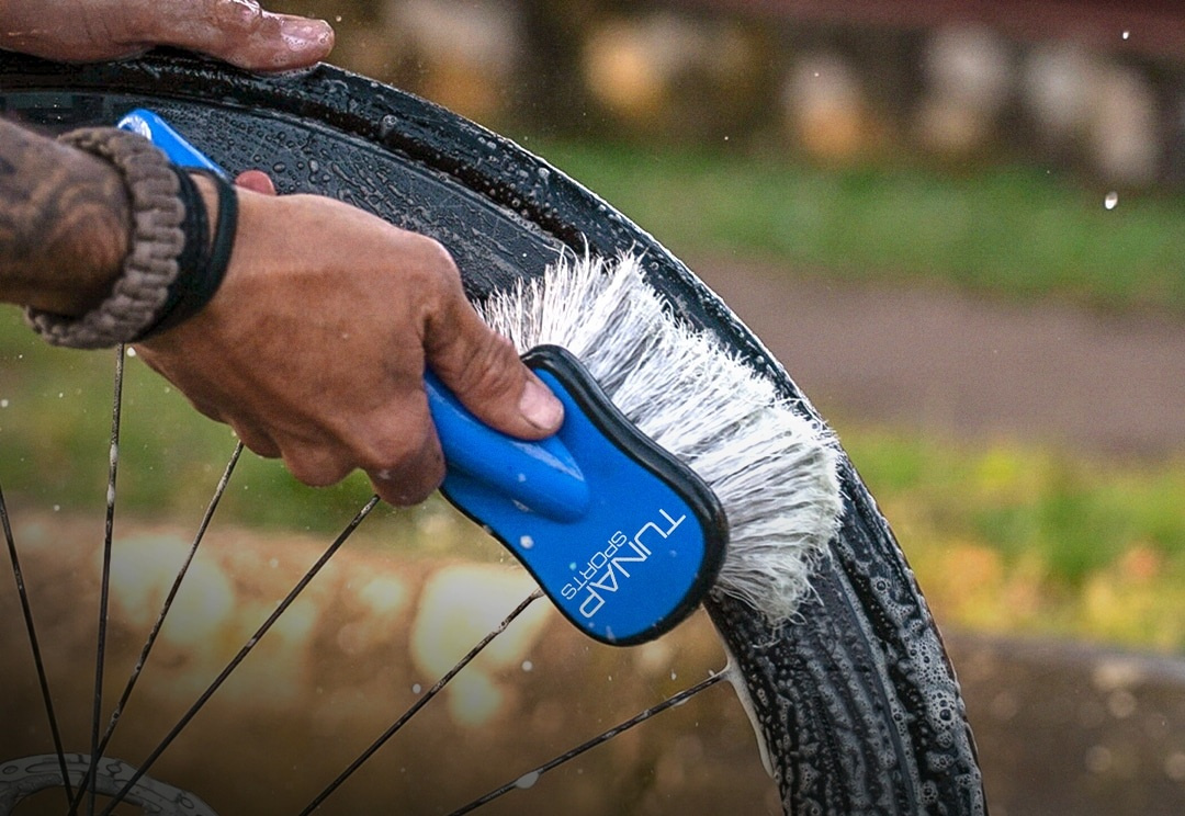 TUNAP SPORTS Cleaning Brush kartáč na čištění rámu kola