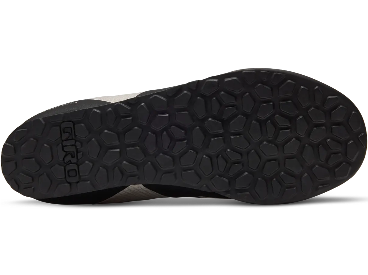 Giro tretry Tracker Boa (Stone)
