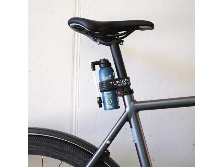 Tunap Sports držák na rám/sedlovku pro Puncture Spray