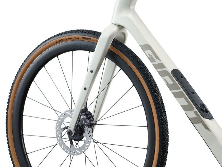 Giant Revolt Advanced 0 Snow Drift 2026