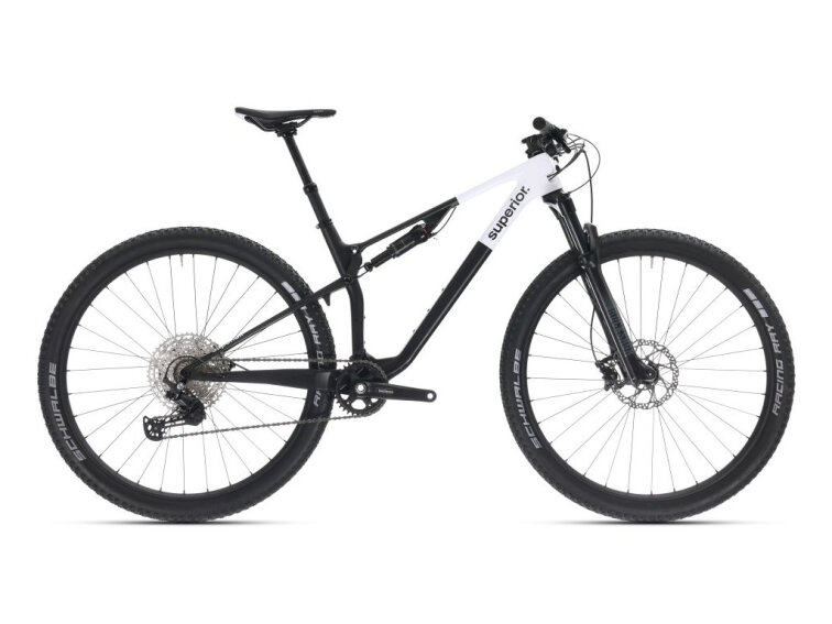 Superior XF 9.2 RC / Matte Carbon / White 2024