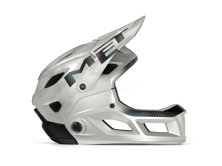 MET helma Parachute MCR Mips (White Iridescent | Matt)