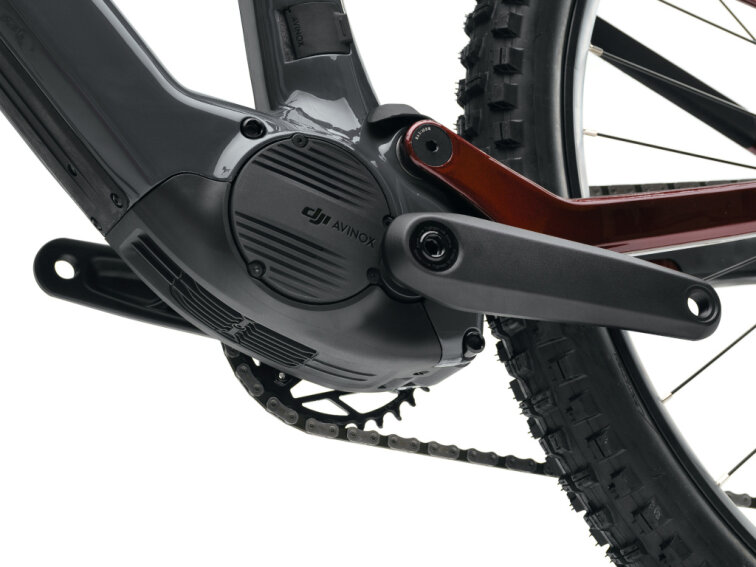 Crussis e-Full 12.11 (600Wh) DJI 2026