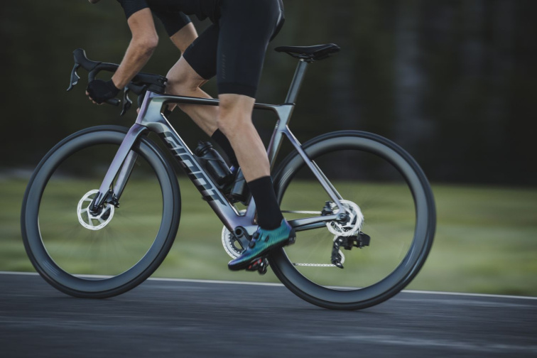 Giant zapletené kolo přední 700C SLR 2 36