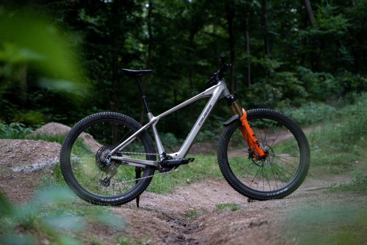 Test motoru DJI Avinox