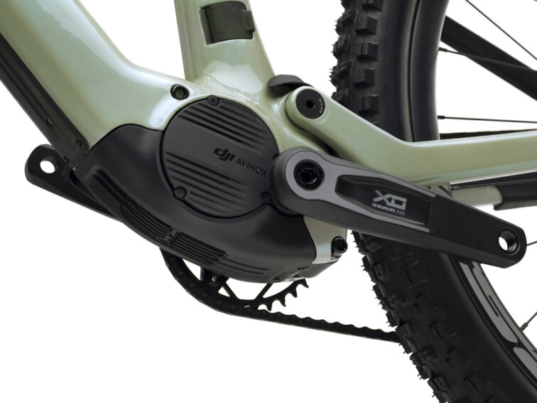 Crussis e-Full 12.11 PRO (600Wh) DJI 2026