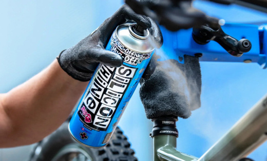 MUC-OFF Silicon Shine - sprej pro lesk a ochranu kola (500 ml)
