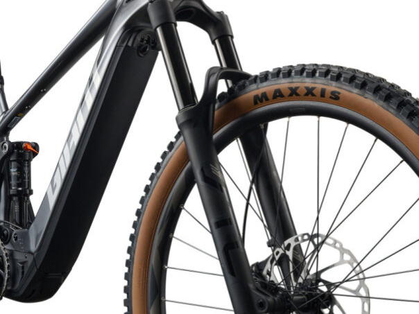 Giant Stance E+ 1 (Charcoal) 2027