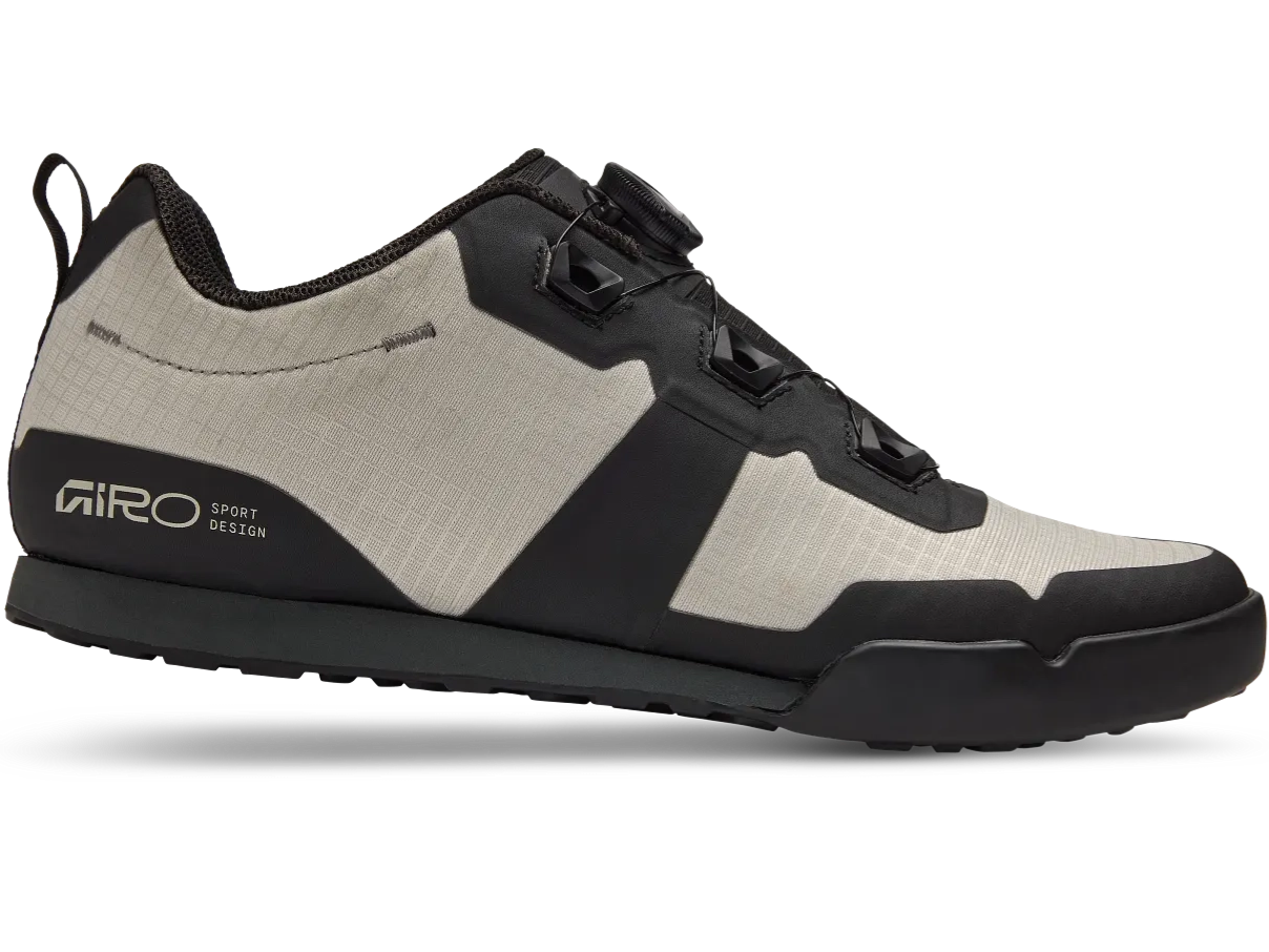 Giro tretry Tracker Boa (Stone)