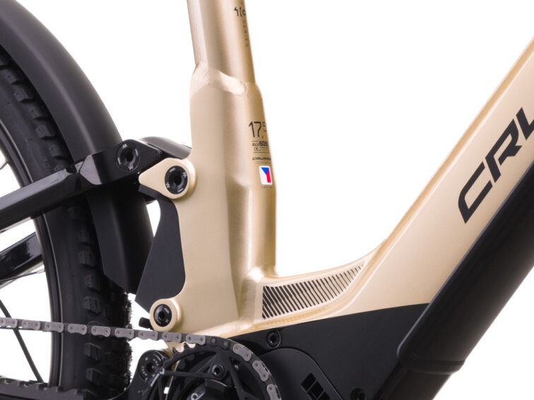 Crussis e-Country Full 10.11 (715 Wh) 2026