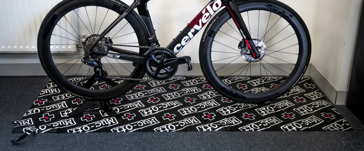 MUC-OFF Workshop Mat - Skládací podložka pod kolo