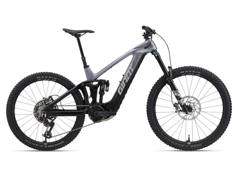 Giant Reign Advanced E+ 1 Mercury/Carbon Smoke 2026
