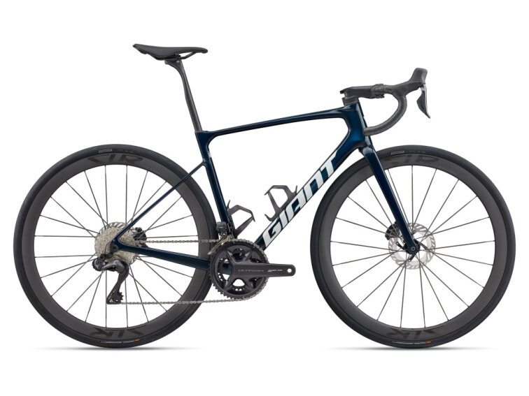 Giant Defy Advanced Pro 0 Mariana Blue 2026