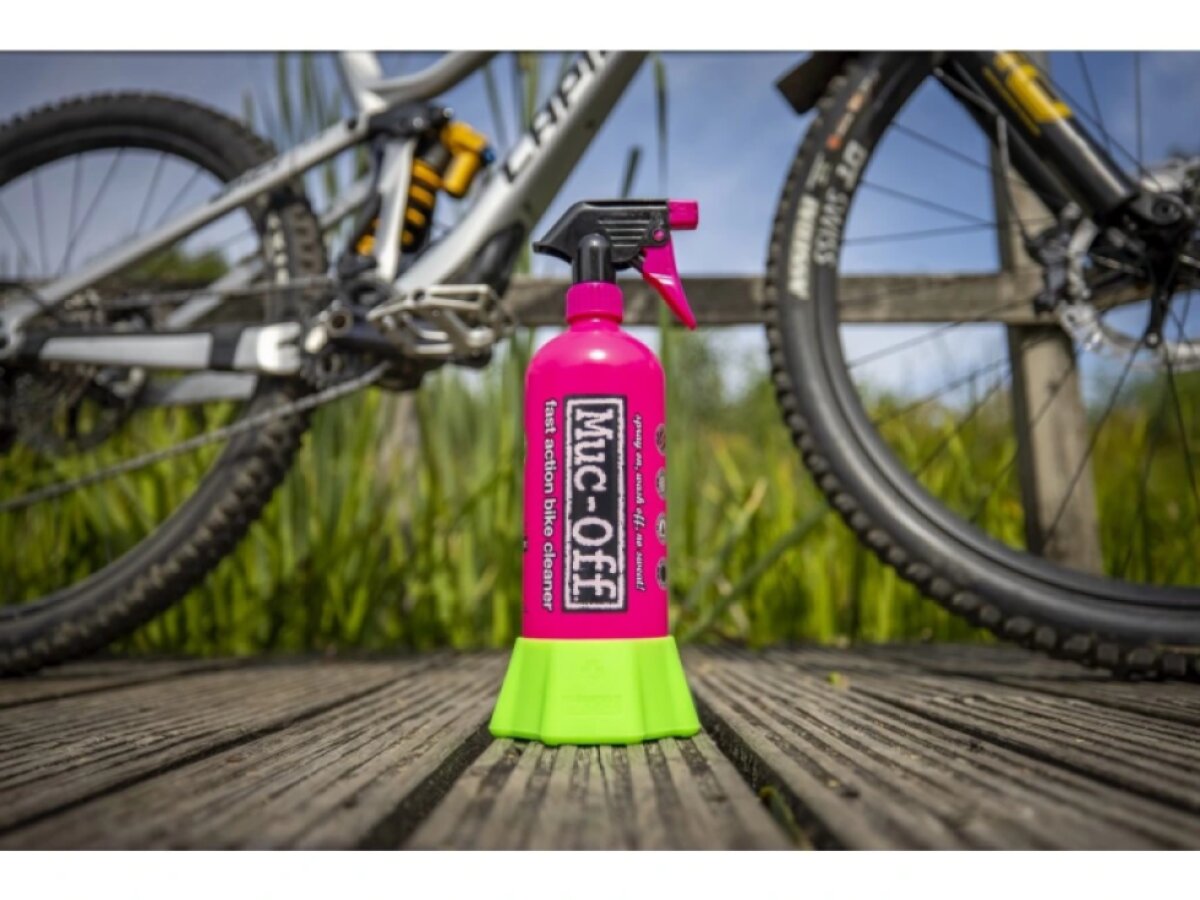 MUC-OFF Bottle for Life + Punk Powder - Eko sypký čistič kol + hliníková láhev