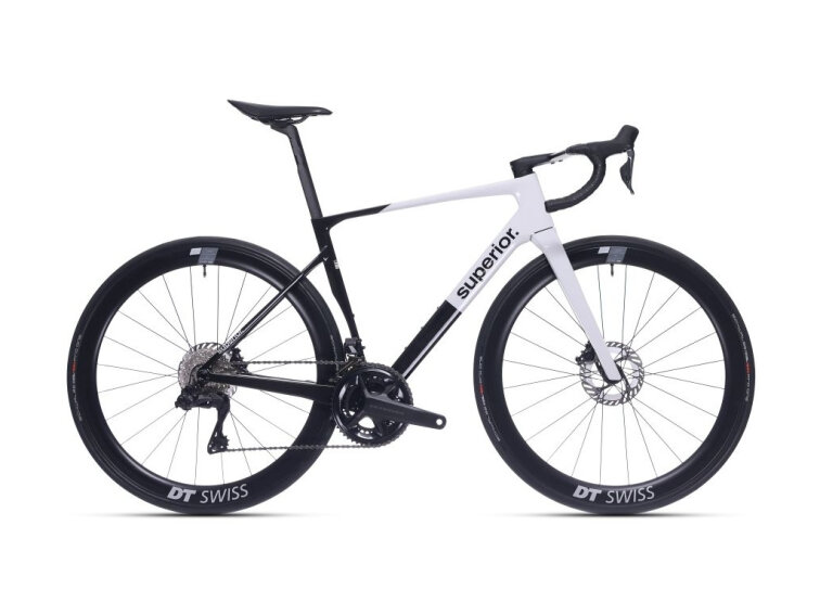 Superior XR 9.8 GF / Gloss Carbon / Grey 2025