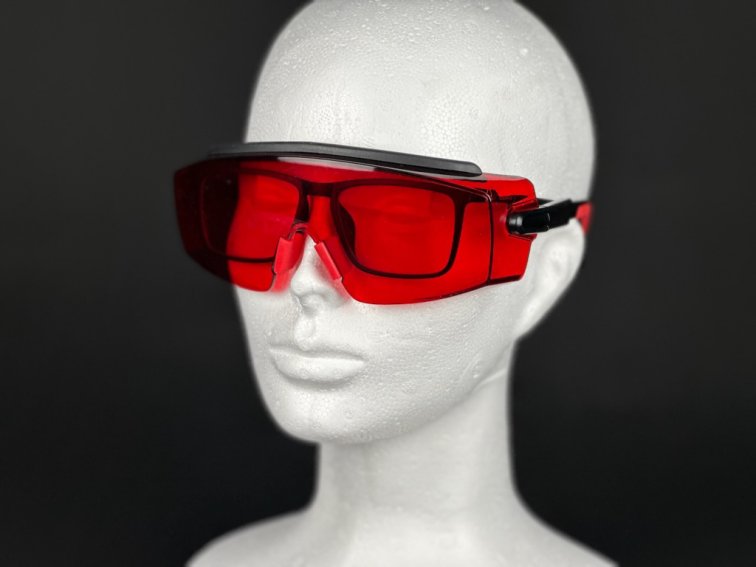 SLEEP-PRO červené brýle proti modrému a zelenému světlu