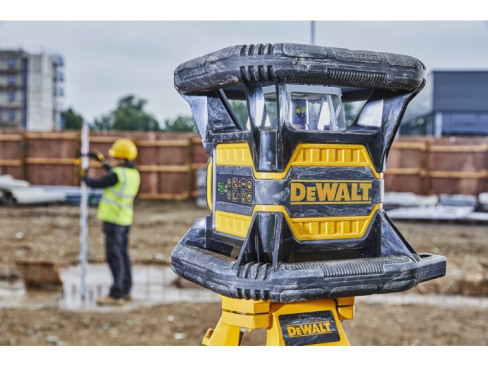 DCK374D1R DEWALT SADA ROTAČNÍHO, ČERVENÉHO LASERU 360° SAMONIVELACE, 1X 2,0aH BATERIE, STATIV, MĚŘÍCÍ TYČ A DALŠÍ PŘÍSLUŠENSTVÍ,