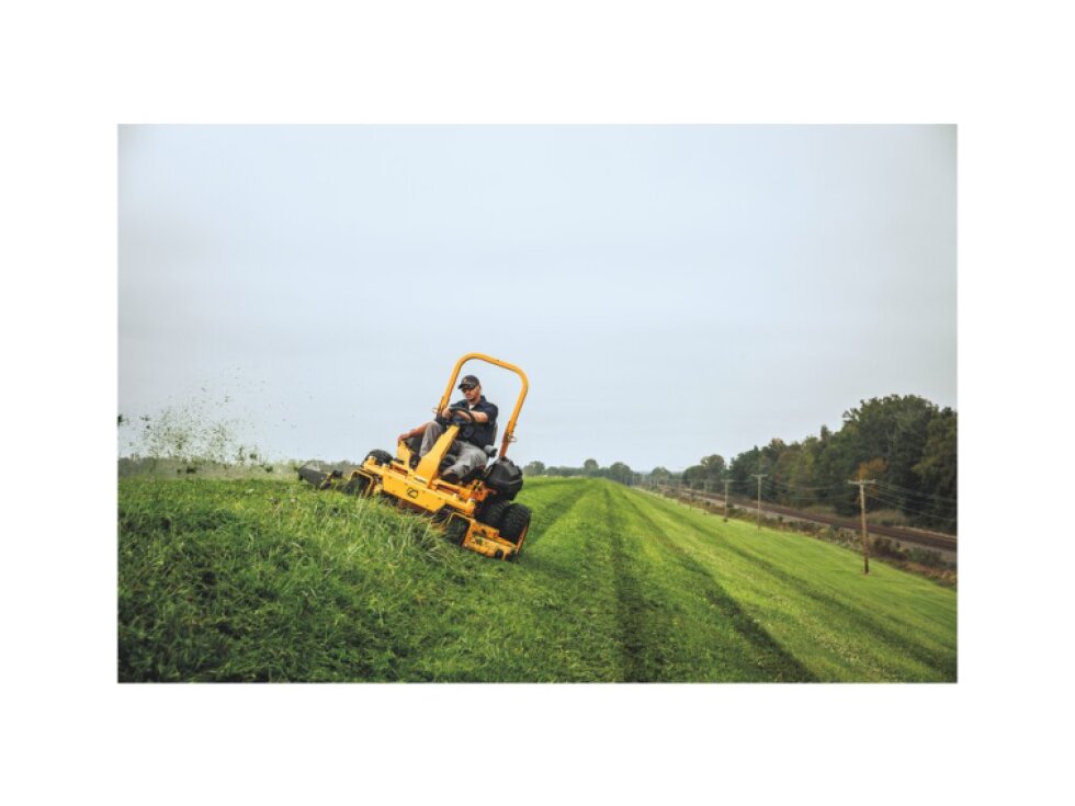 Cub Cadet Z9 183id - Profesionální Zero-Turn Traktor s 183 cm Záběrem