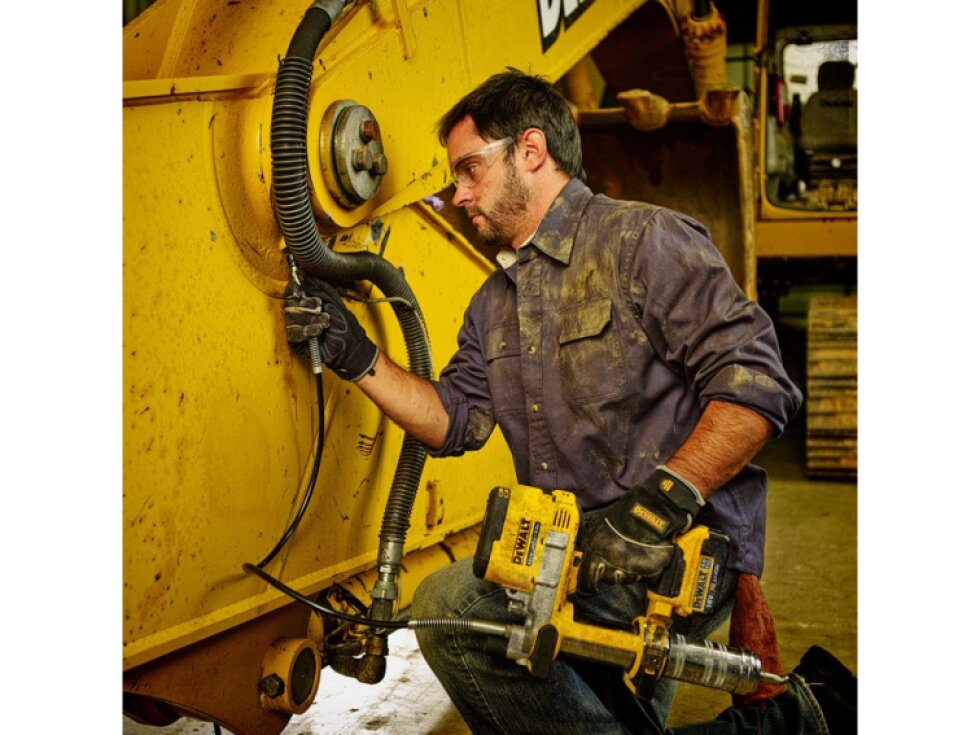 DCGG571NK DeWALT 18 V AKU TLAKOVÁ MAZNICE, BEZ BATERIÍ A NABÍJEČKY, KUFR STANDARD